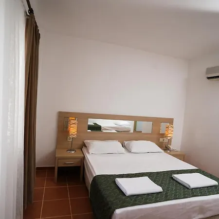 Malibu 4* كمر